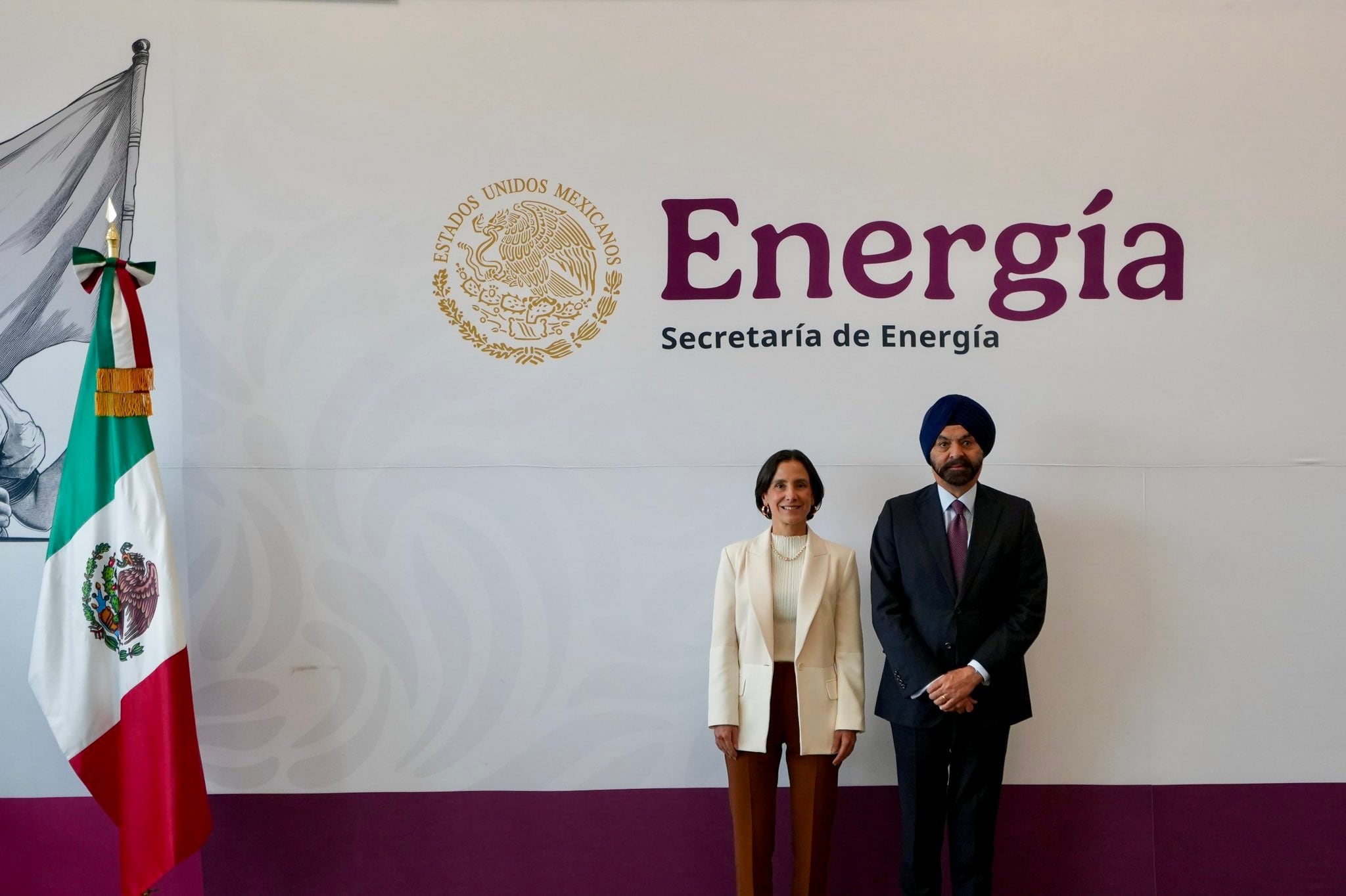 Ajay Banga se reunió con la titular de Energía en México