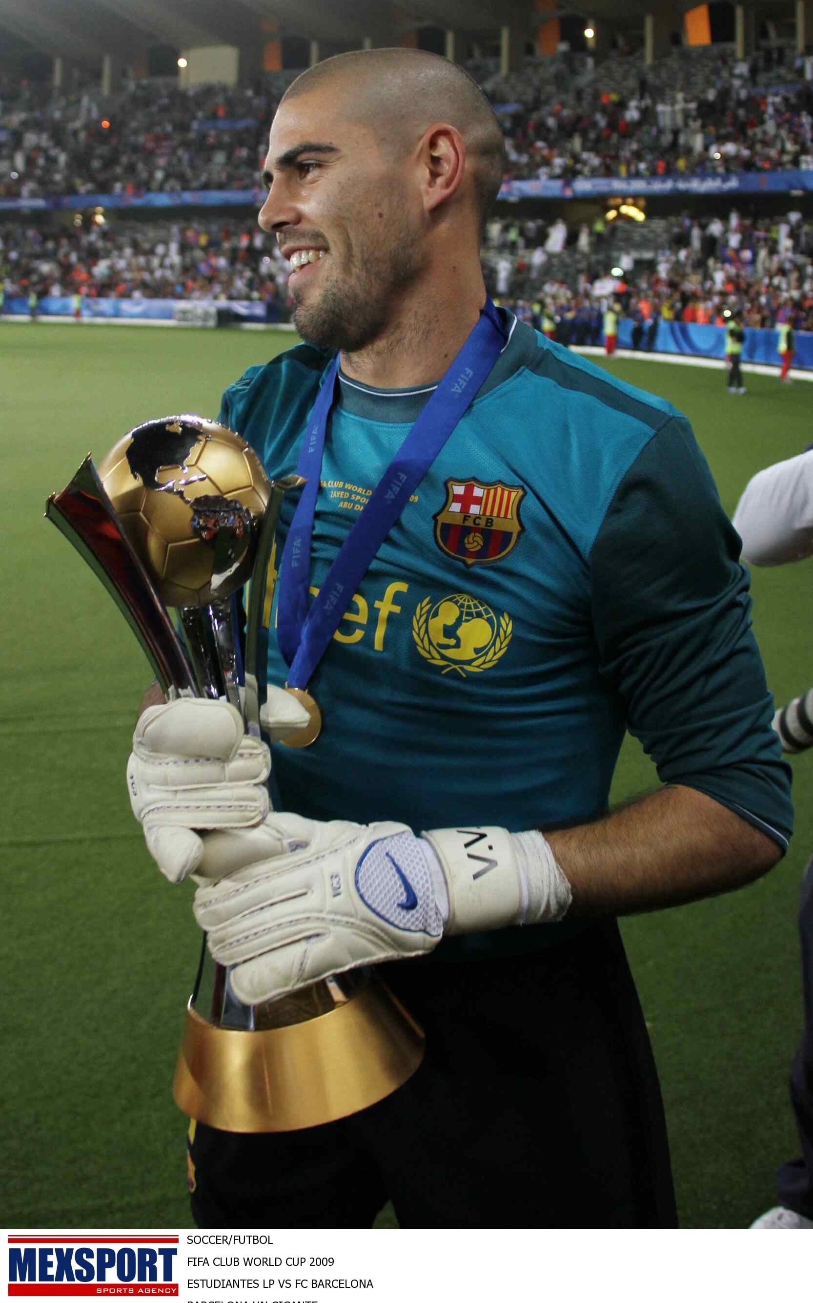 Víctor Valdés con el FC Barcelona.