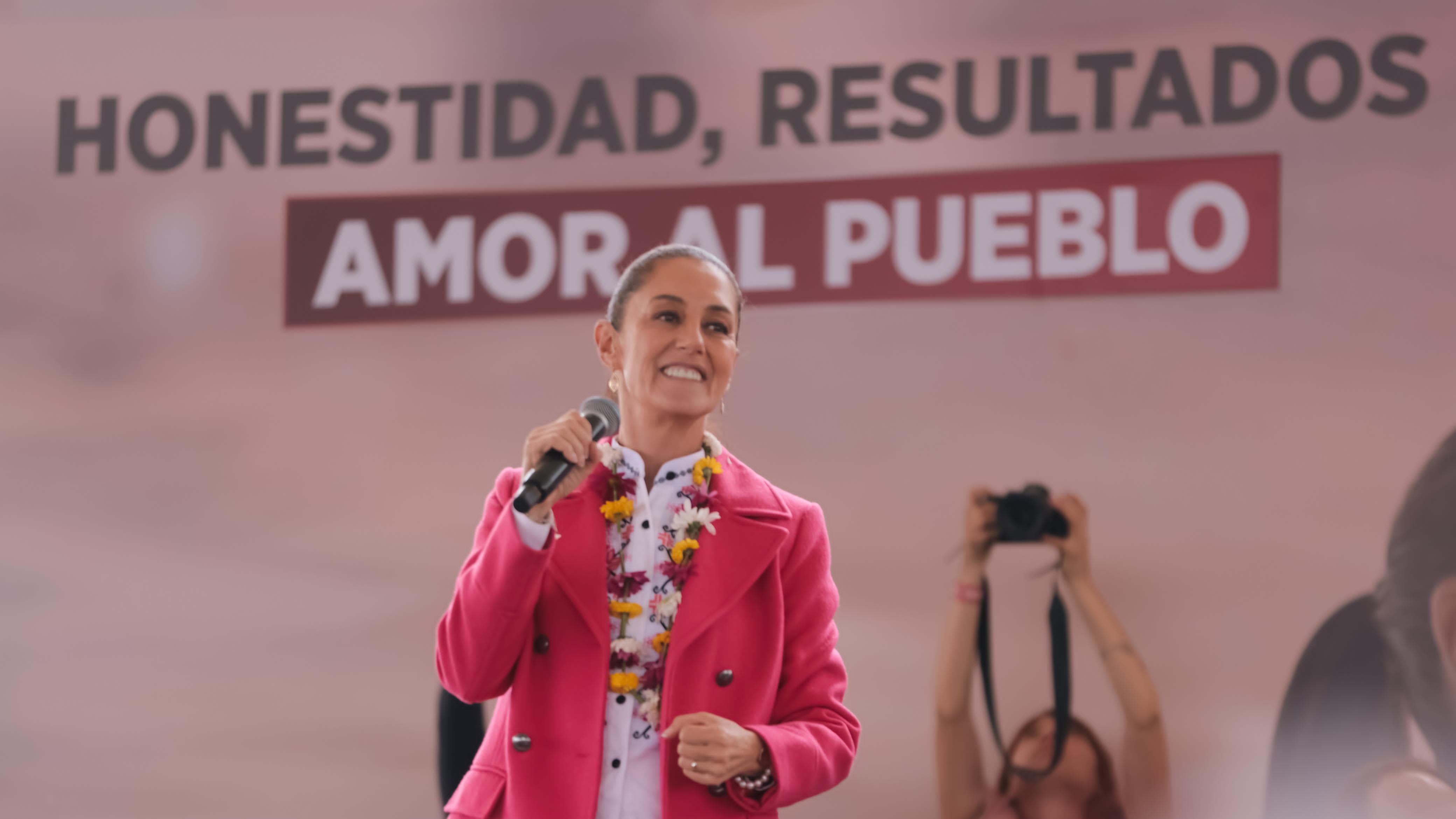 Claudia Sheinbaum destaca a México como el país que más aumentó el salario mínimo