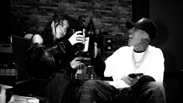 Danna Paola y Santa Fe Klan