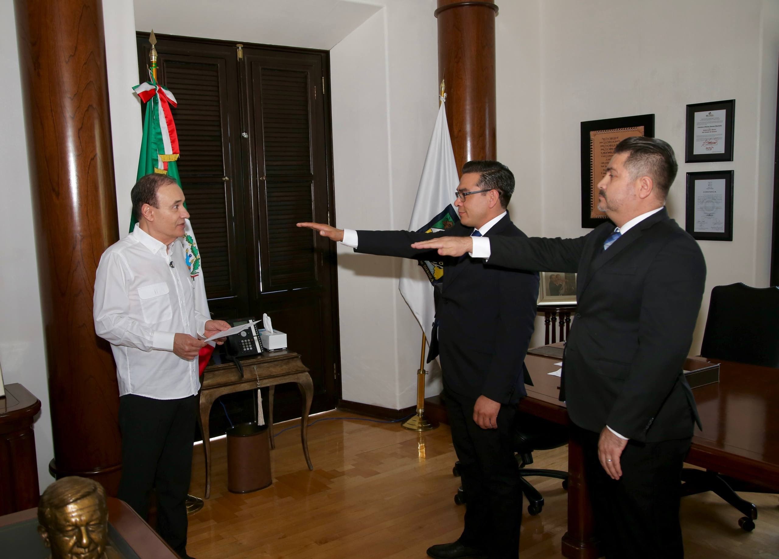 Alfonso Durazo designa a Luis Rodrigo Piña Taddei como su secretario particular