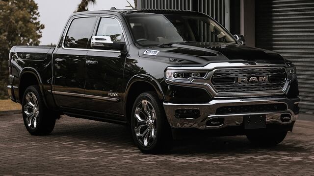 3 modelos de RAM 4000 existen en México.