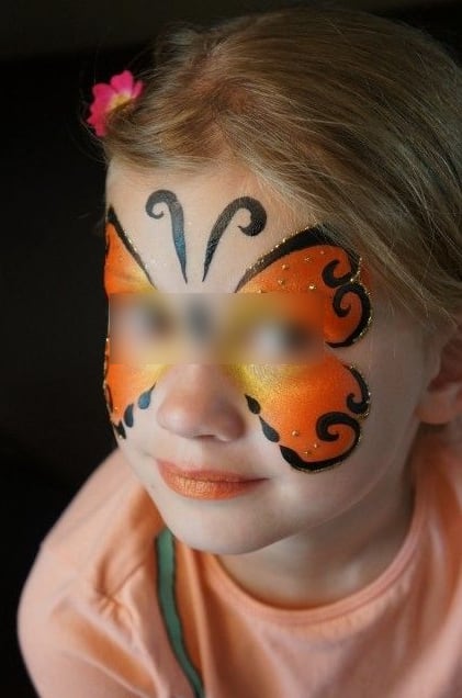 Maquillaje infantil de mariposa