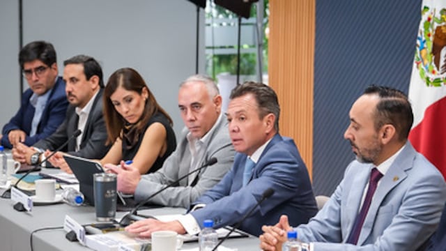 Pablo Lemus reúne a especialistas para mejorar la calidad del agua en Jalisco
