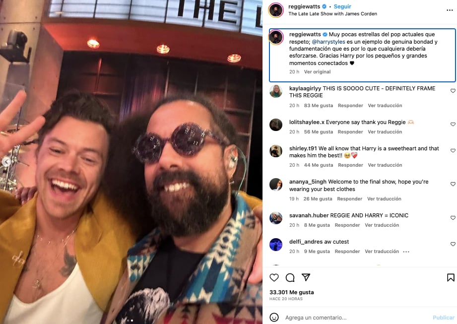 Reggie Wats junto a Harry Styles