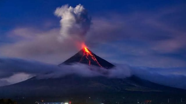 VOLCÁN MAYÓN, FILIPINAS
