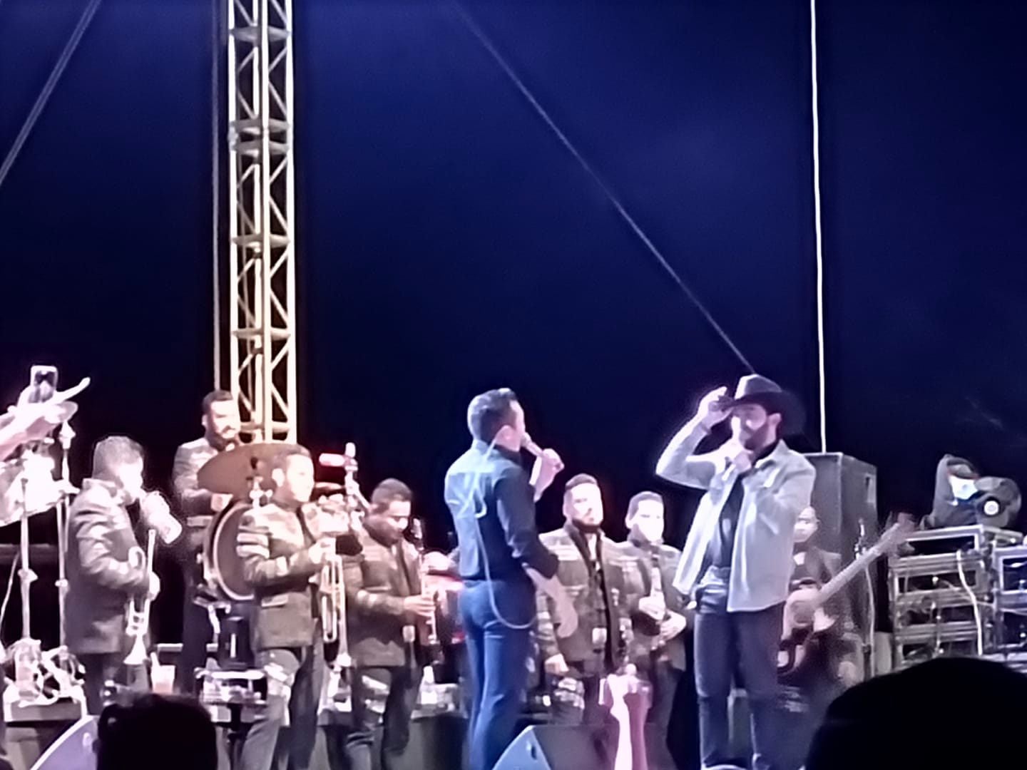 Edwin Luna y Alann Mora