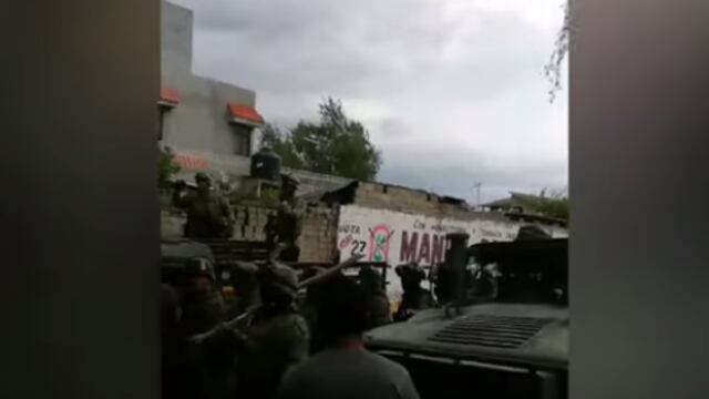 Enfrentamiento de militares y pobladores en Puebla. Suspensión de clases.