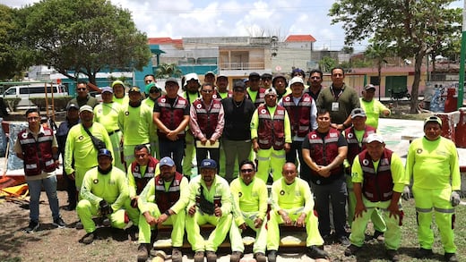 Brigada integral mejora espacios públicos en supermanzanas 71 y 90 de Cancún