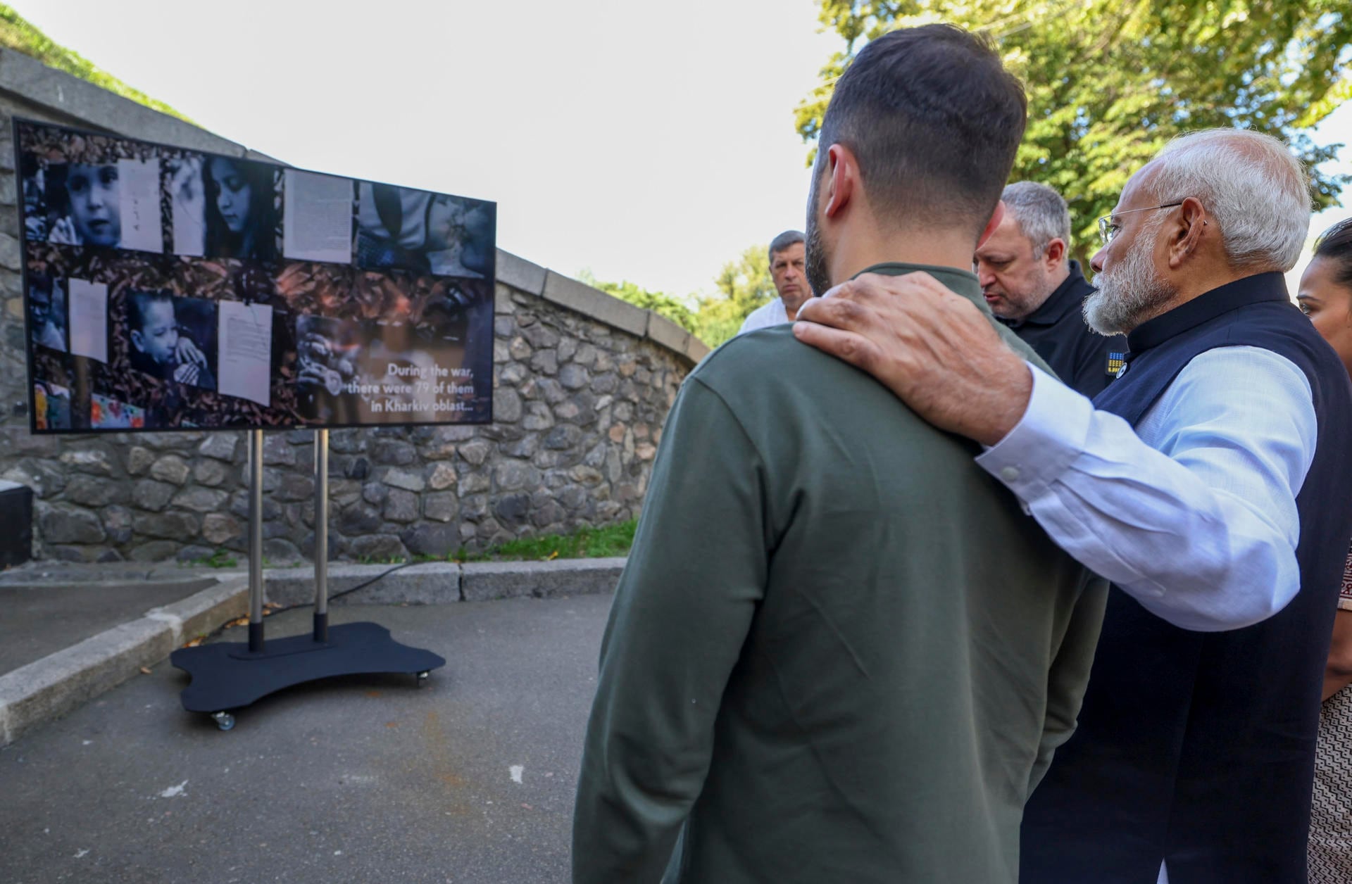 Narendra Modi, primer ministro de la India da a Volodímir Zelenski su propuesta para la paz