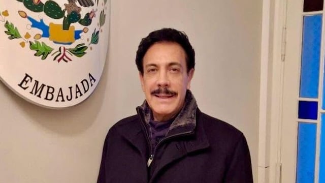 Omar Fayad, embajador de México en Noruega.