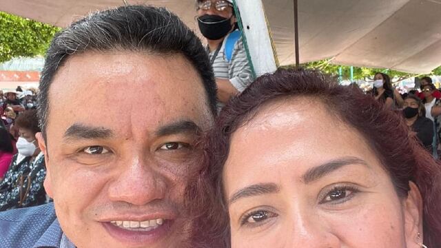 El alcalde de Tlaxcala Raúl Tomás Juárez y su esposa, María del Rocío Epazote