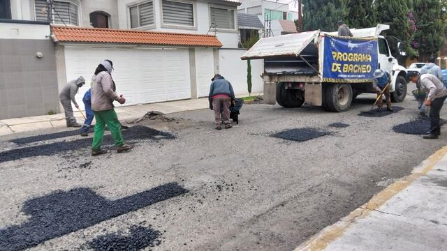 Metepec repara más de 4 mil baches y alista