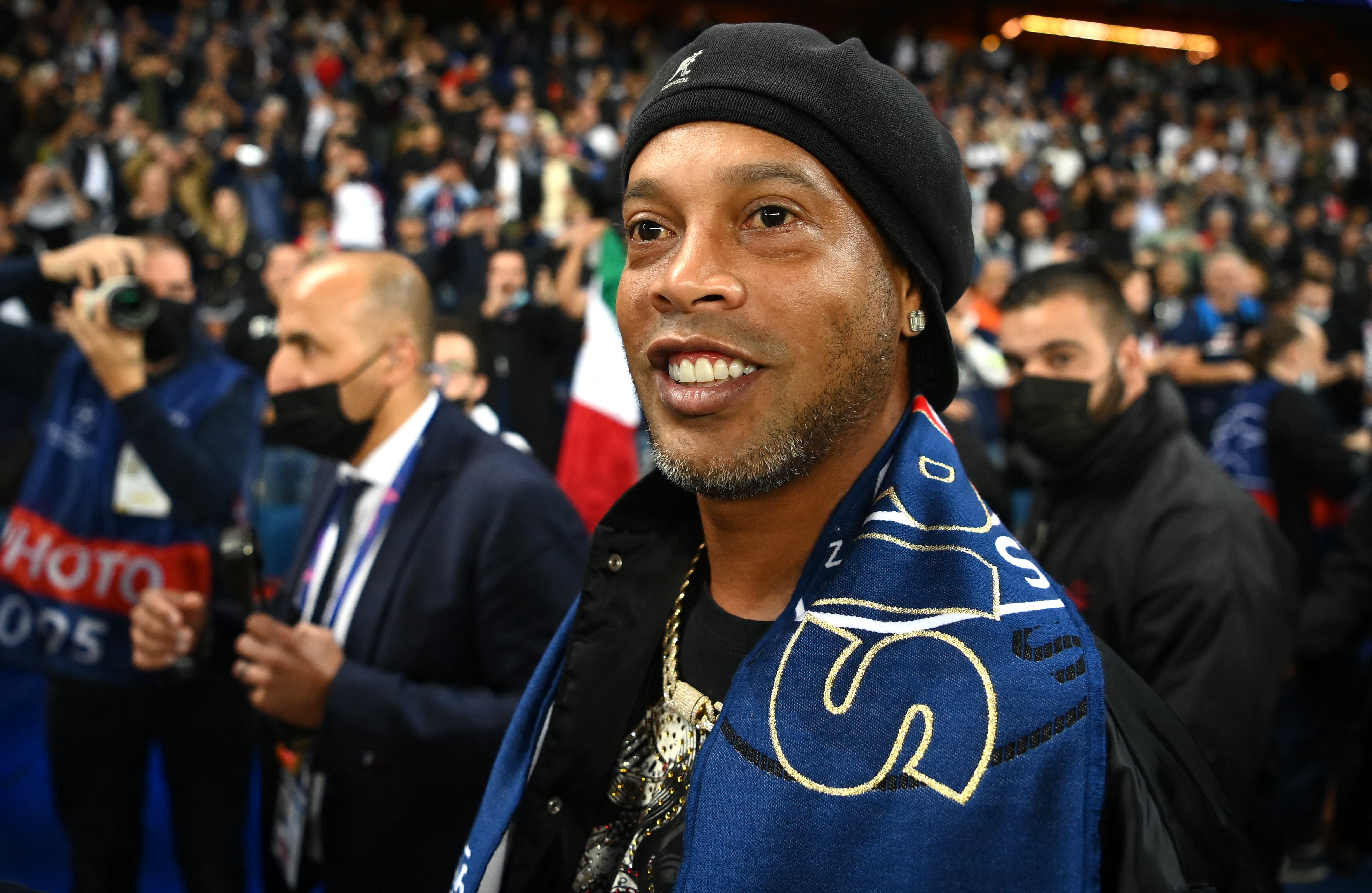 Ronaldinho, invitado de lujo del PSG