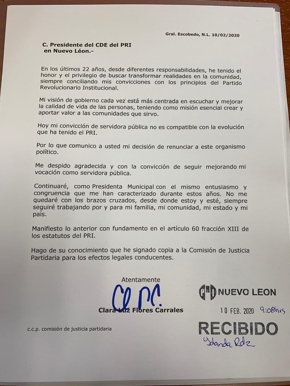 Una copia de la renuncia de Clara Luz circuló desde temprano por las redes sociales en Nuevo León.