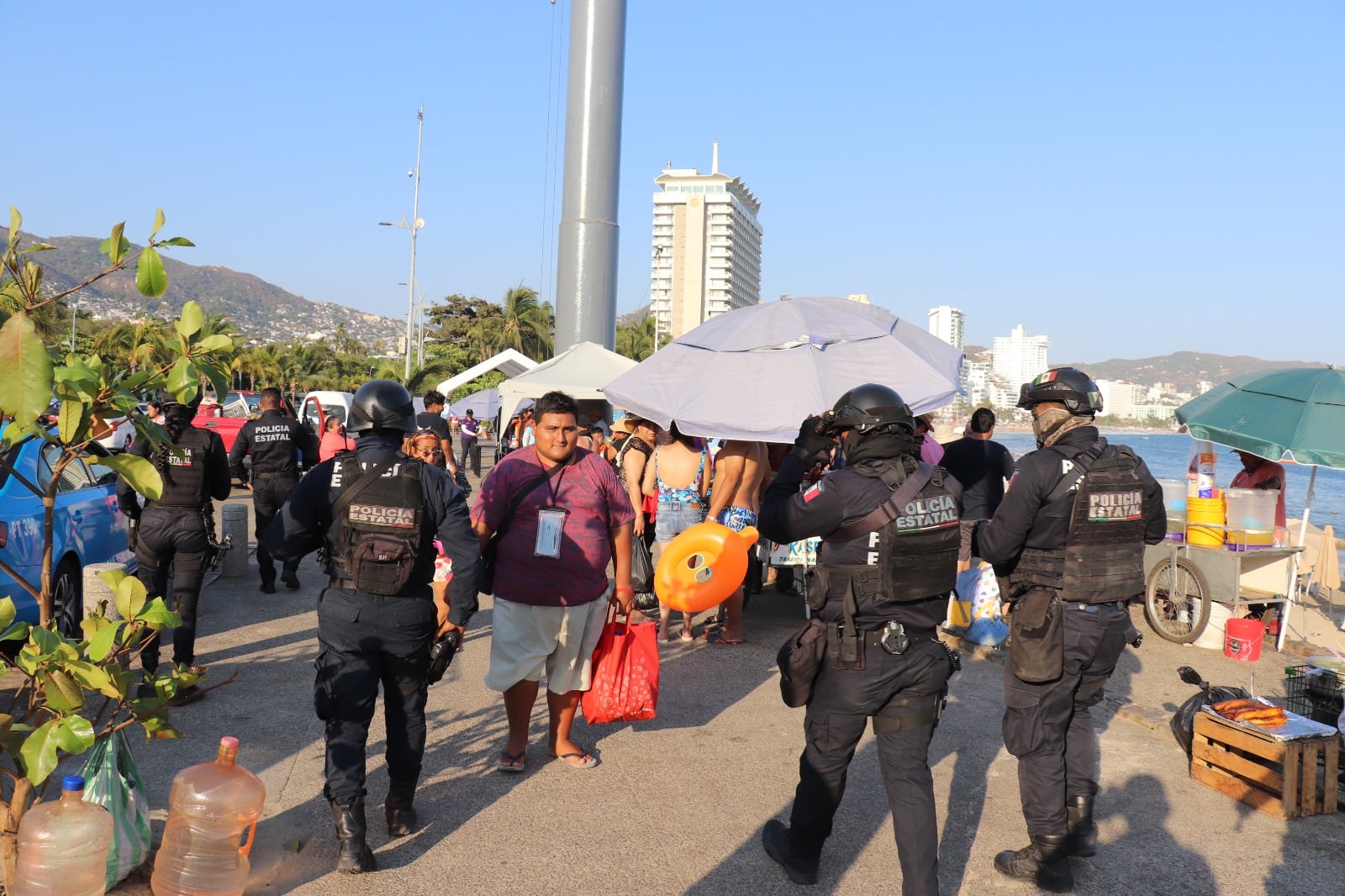 Operativo de seguridad en playas de Guerrero por Semana Santa