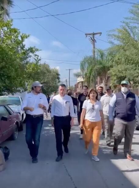 Luis Donaldo Colosio recorre la colonia Moderna