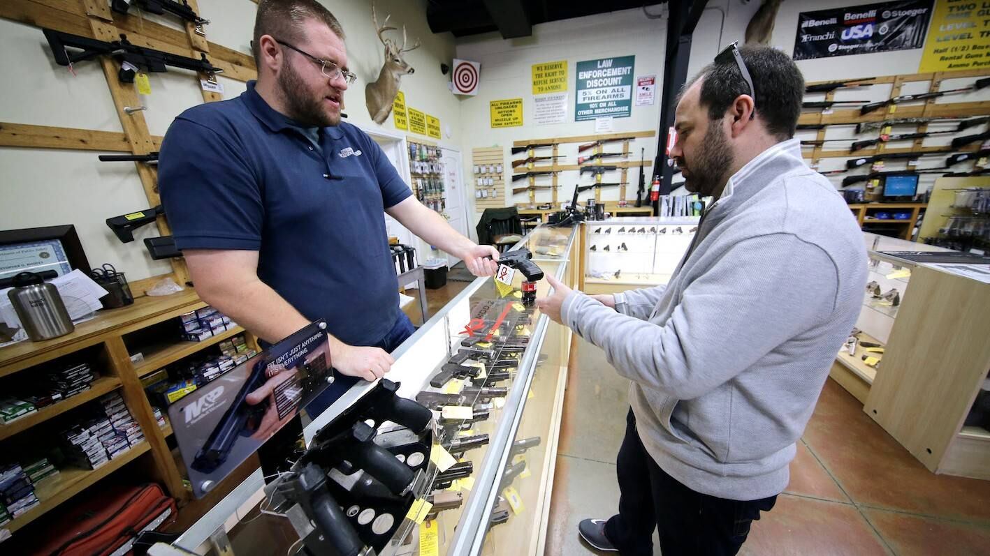 Regulación de armas en Estados Unidos.