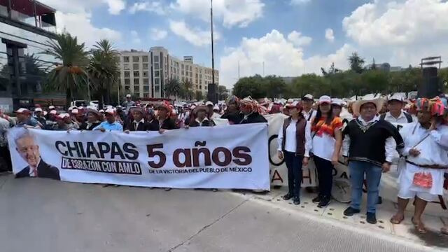 Rutilio Escandón encabezó contingente para asistir a mensaje de AMLO en el Zócalo