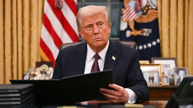 Donald Trump, presidente de los Estados Unidos, amenaza con aranceles del 100% para España.