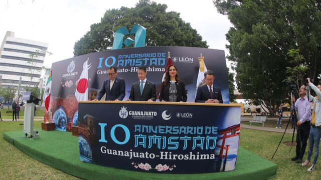 Libia Dennise García firma Adhesión de Asociación de Amistad con Hiroshima