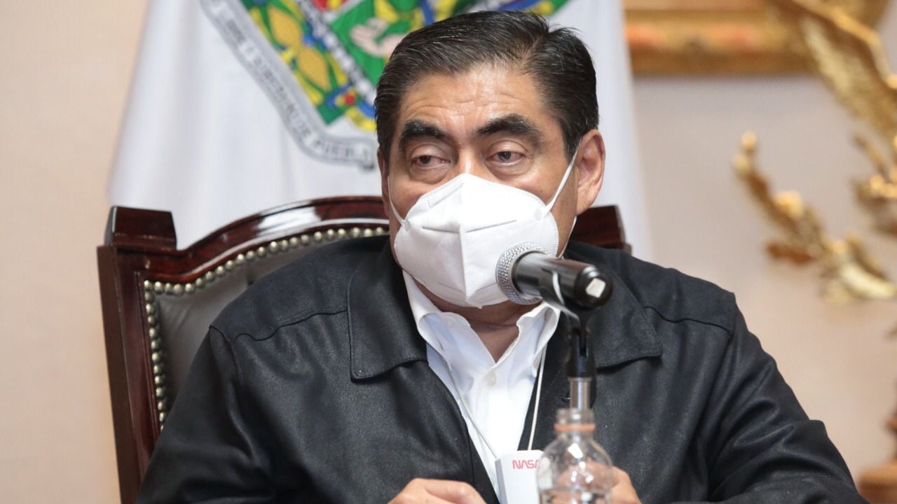 Cometió falta administrativa la enfermera que simuló inyección en Puebla: SFP