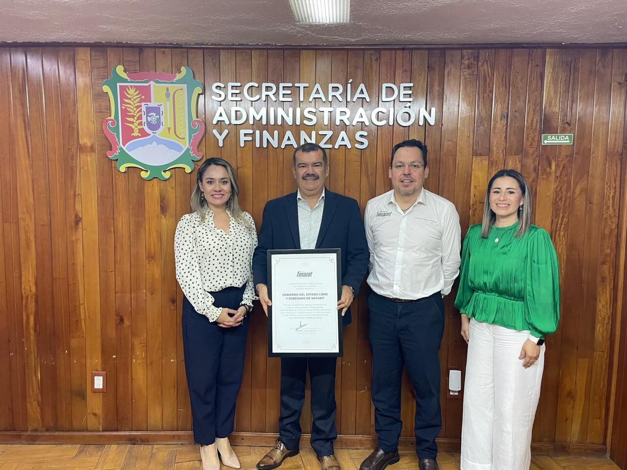Fonacot firma convenios en Tepic