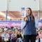 Libia Dennise García entregó las tarjetas “Mujeres Grandeza” en Irapuato, Guanajuato