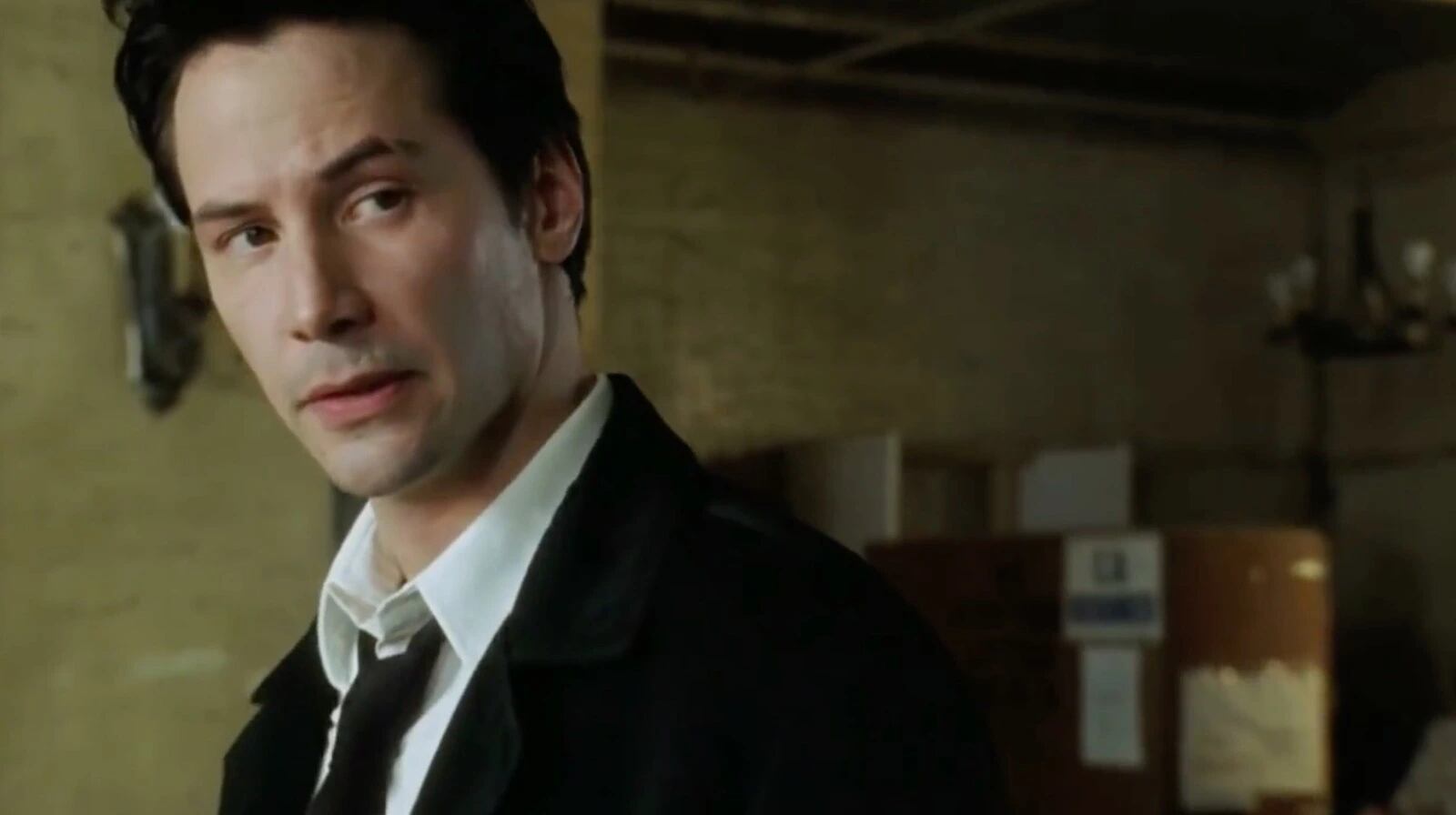 Keanu Reeves como John Constantine