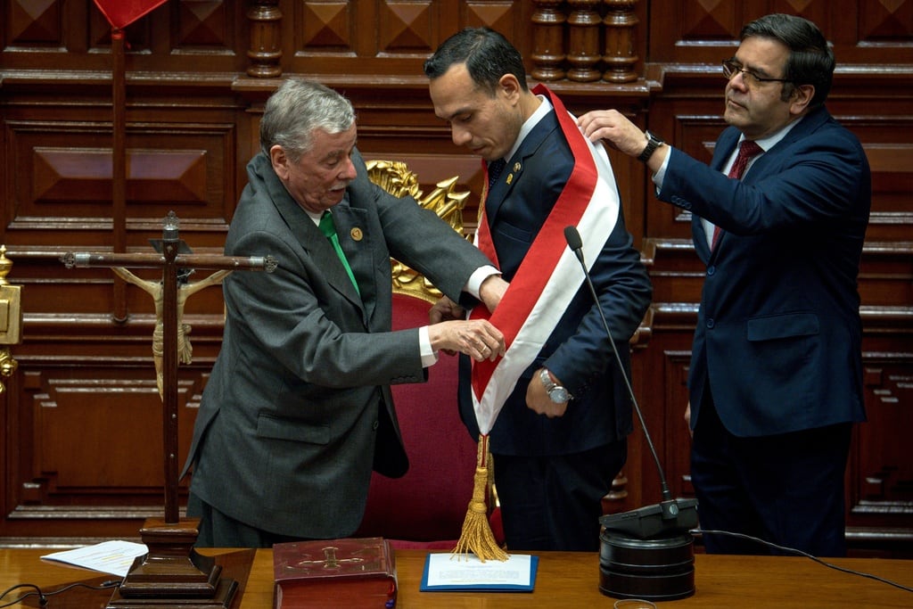 José Jerí Oré sustituye a Dina Boluarte como presidente de Perú
