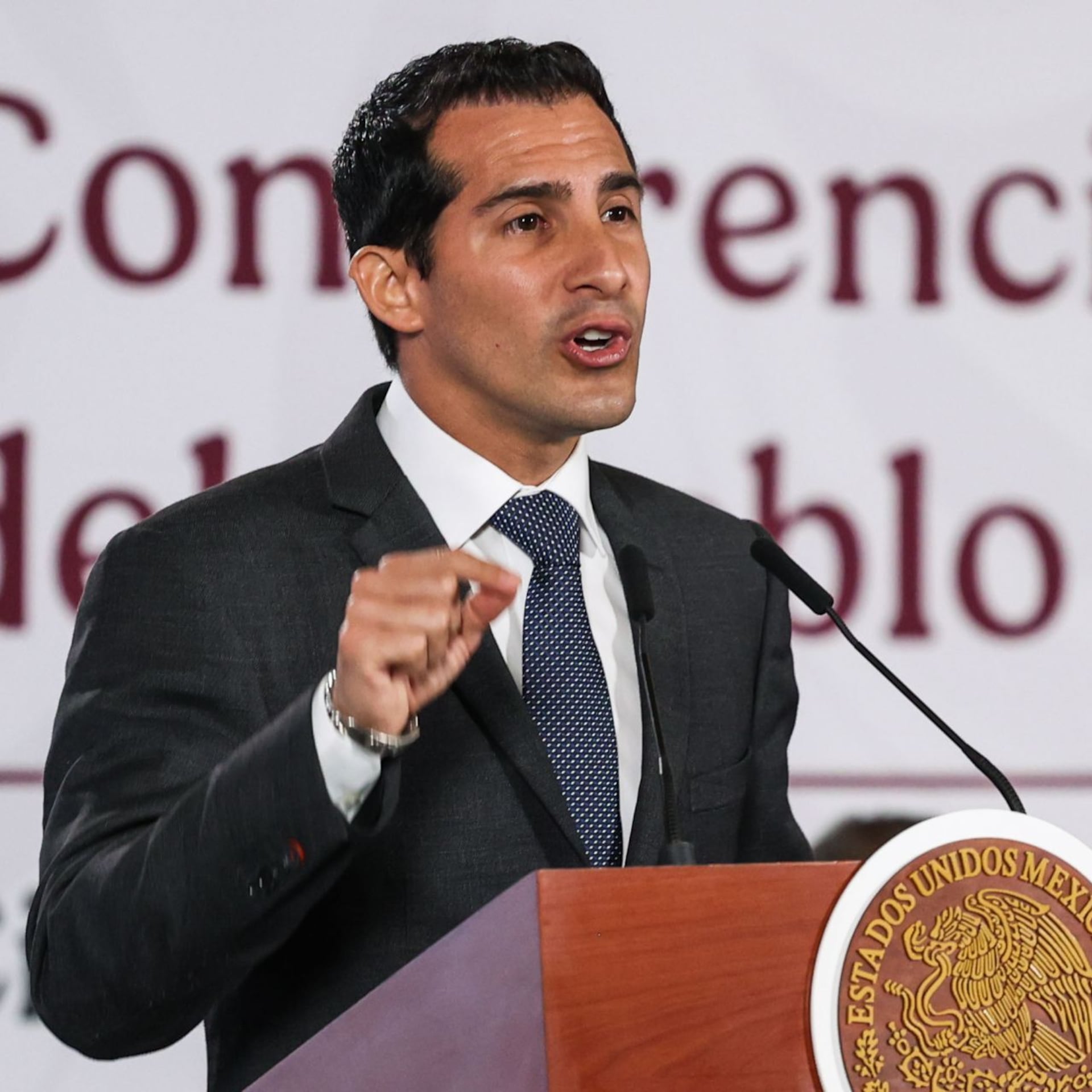 Rommel: Buen clavadista, mal funcionario