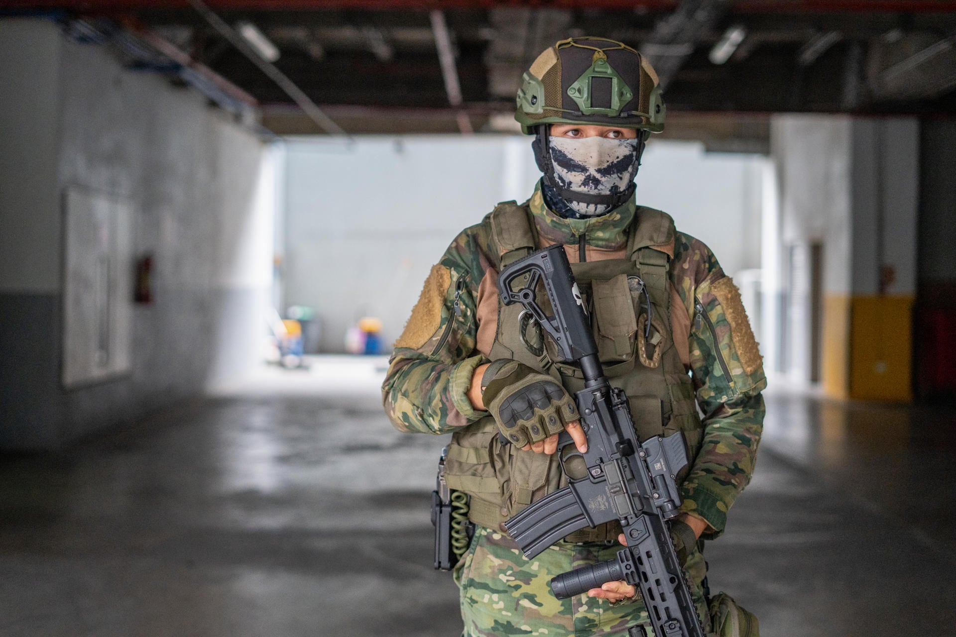 ¿Qué pasa en Ecuador? Al menos 8 muertos y 2 heridos; los delincuentes serán objetivos militares