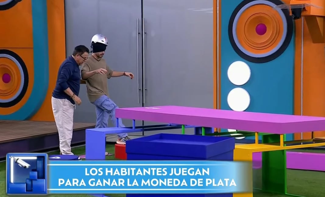 Mario Bezares y Sian Chiong haciendo equipo en La Casa de los Famosos 2024.