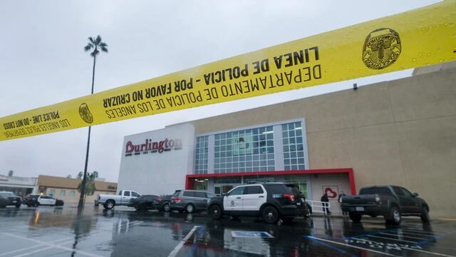 Muere quinceañera por bala perdida en Los Ángeles