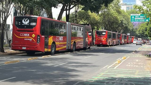 Línea 1 del Metrobús detenida por manifestación