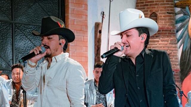 Los Dos Carnales, cantantes.