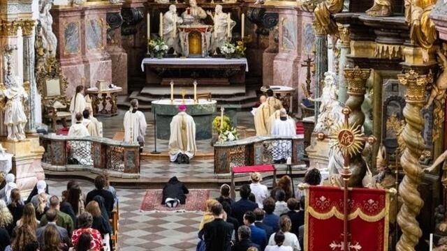 Postratio. Entrega a Dios.