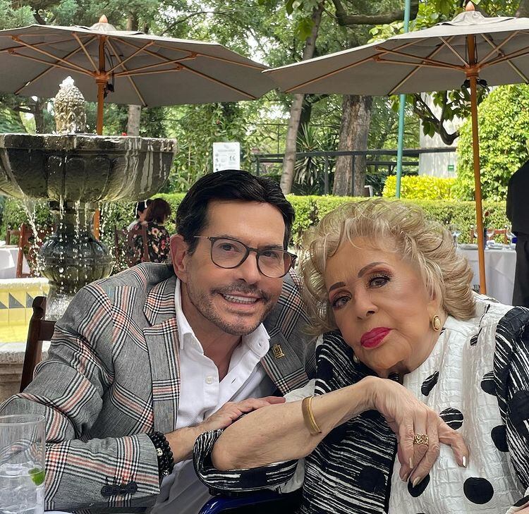Pepillo Origel y Silvia Pinal.
