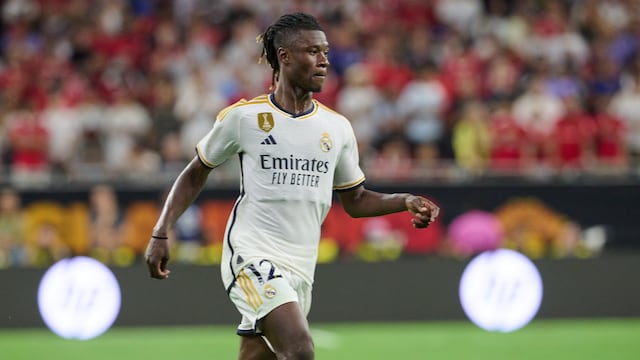 Eduardo Camavinga, una de las estrellas de Real Madrid, sufrió una nueva lesión que lo haría perderse de LaLiga.