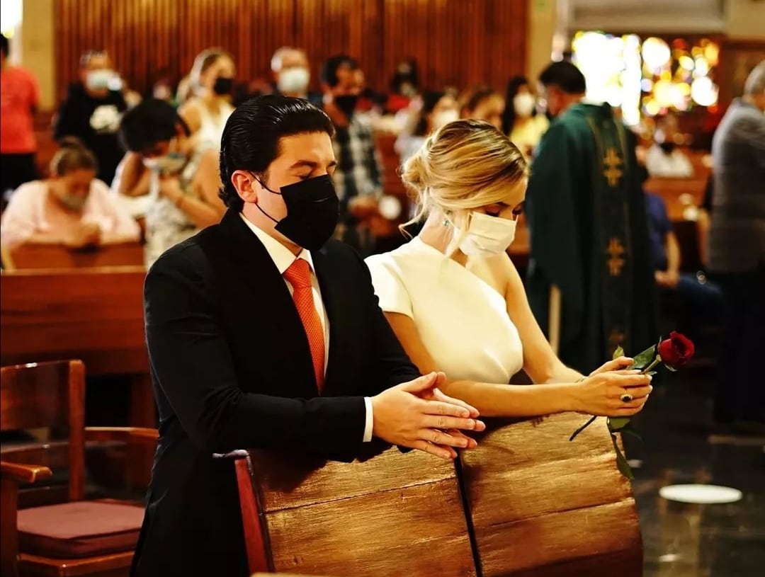 Samuel García y Mariana Rodríguez