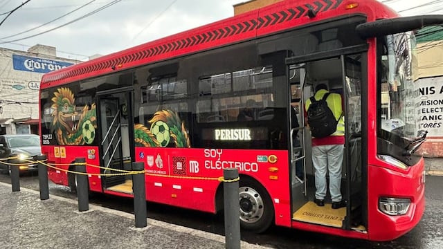 Metrobús al Estadio Azteca por el Mundial 2026
