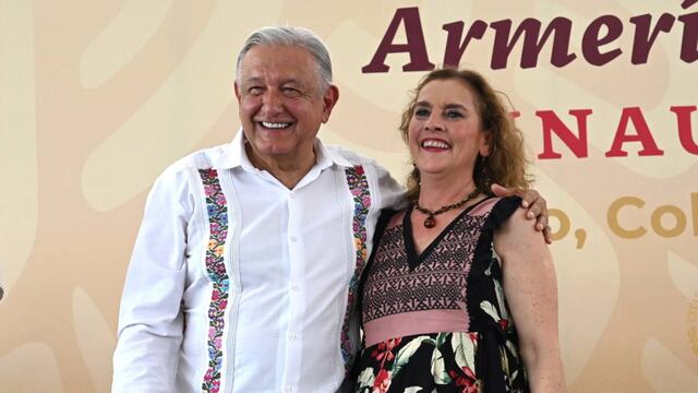 AMLO y su esposa Beatriz Gutiérrez Müller