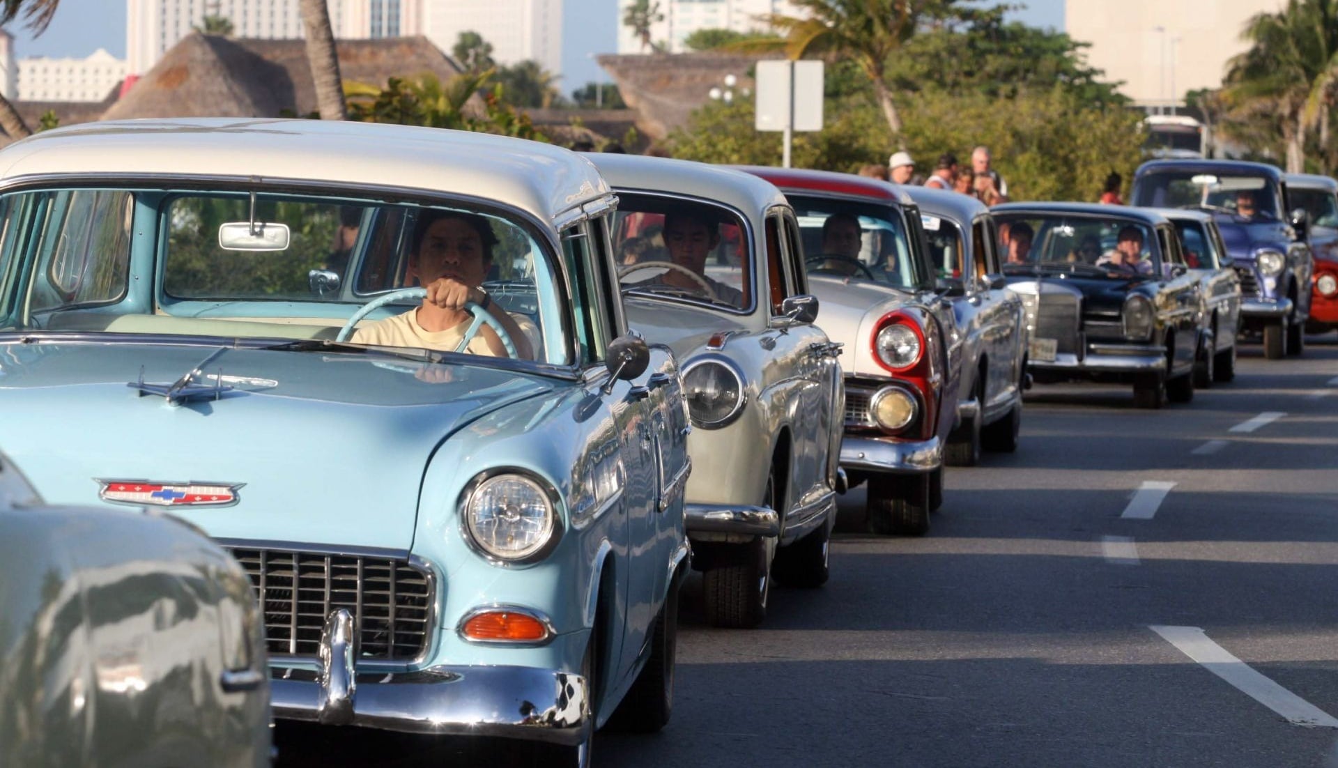 ¿Qué es la Ley Jay Leno? Gavin Newsom firma una medida para proteger los autos clásicos