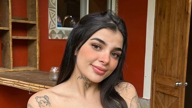 Karely Ruiz, modelo.