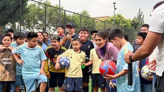 Ale Rojo de la Vega entrega rehabilitación de cancha Owen y anuncia box gratis
