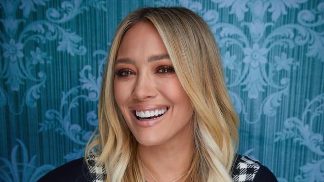 Hilary Duff se despide sonriente con foto y un “te amo CDMX”