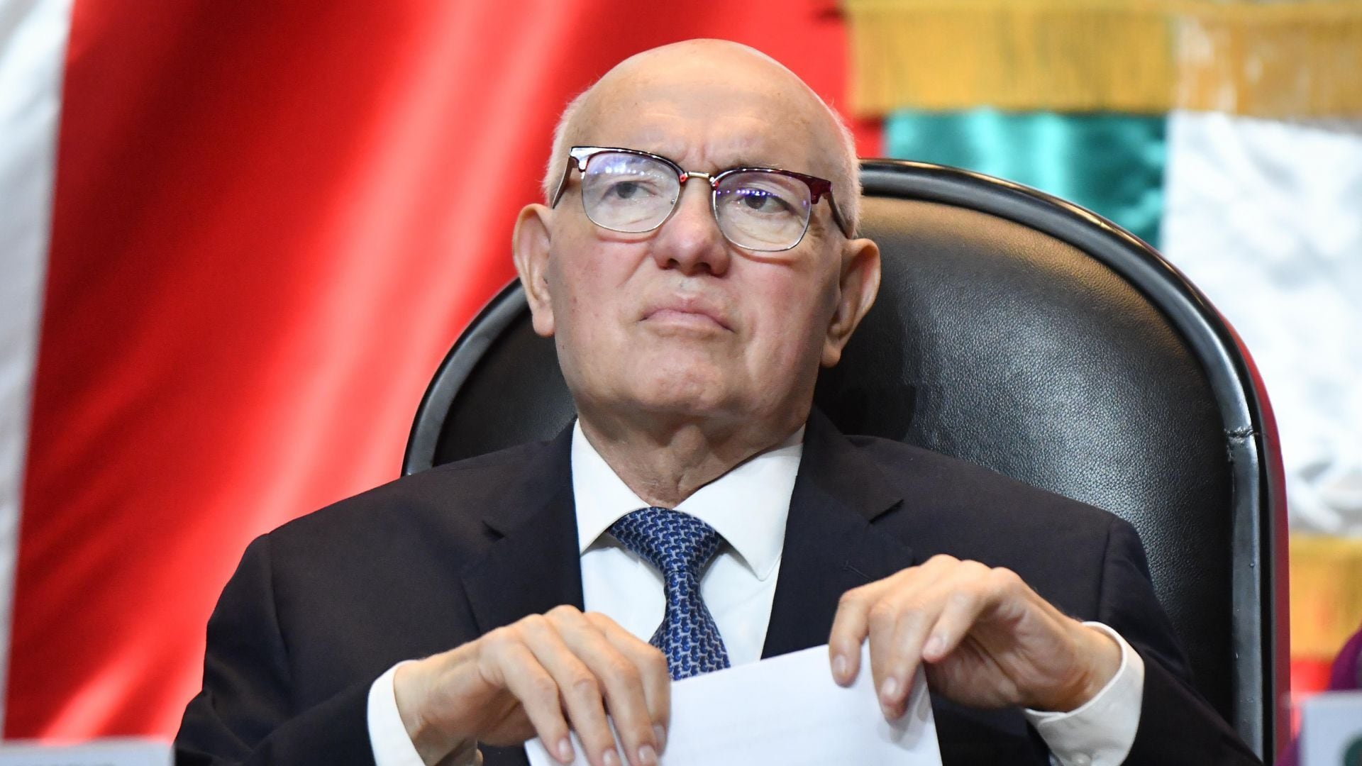 David Colmenares va por la reelección en la ASF