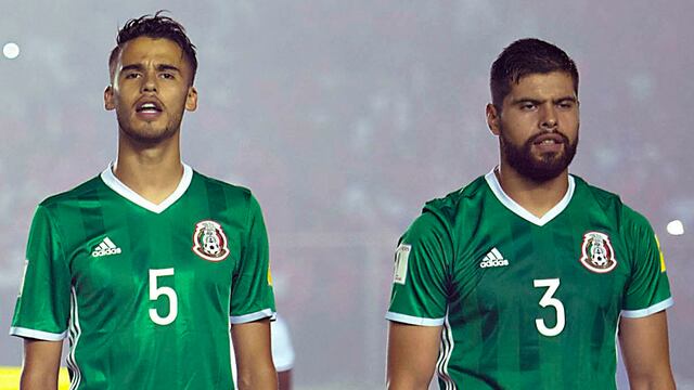 Diego Reyes y Néstor Araújo