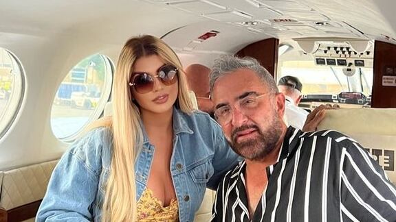 La Casa de los Famosos 2024 de Telemundo: Vicente Fernández Jr. le lleva serenata a Mariana González ¿por despecho?