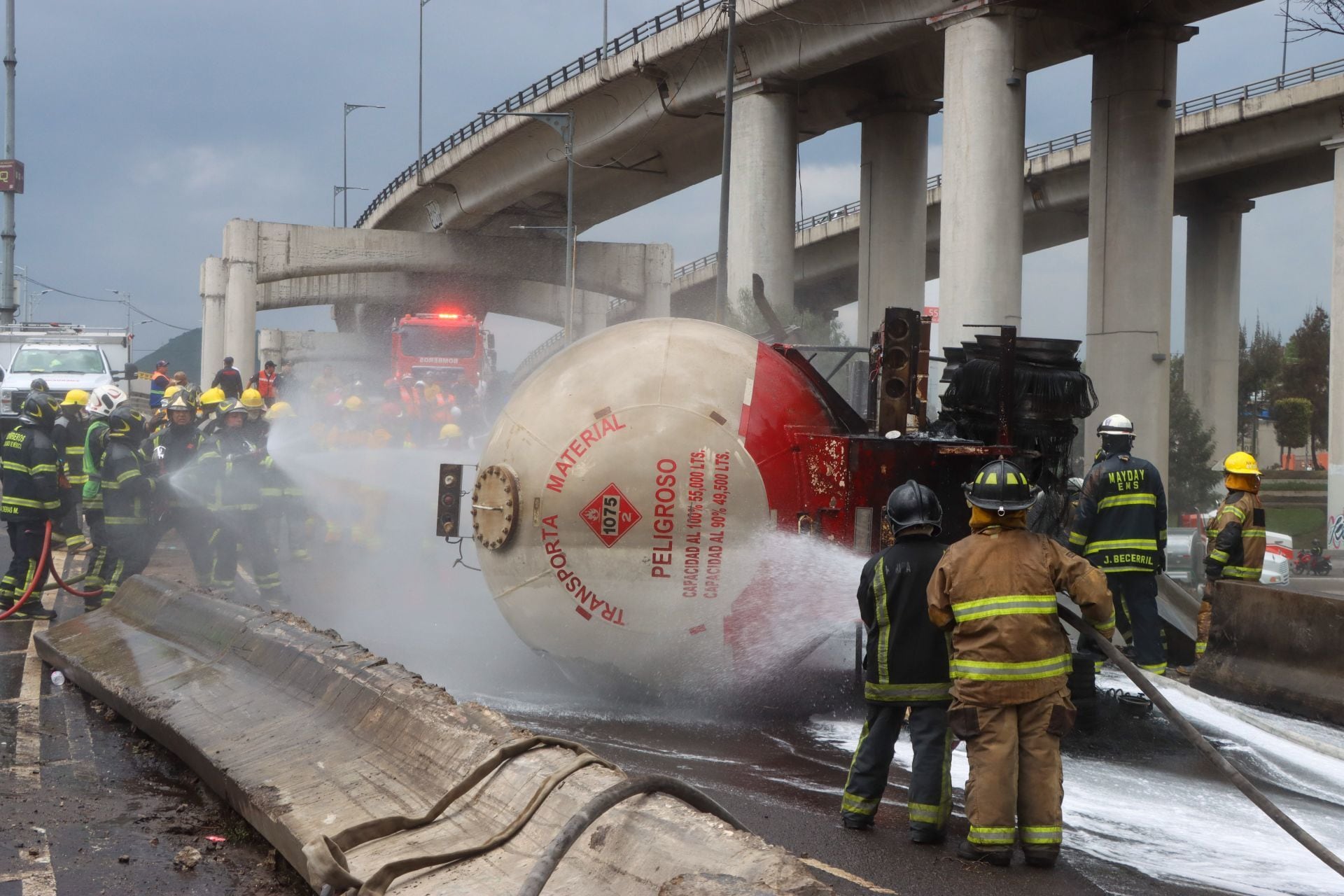 Pipa de Gas Silza, subsidiaria de Grupo Tomza, que explotó en Iztapalapa